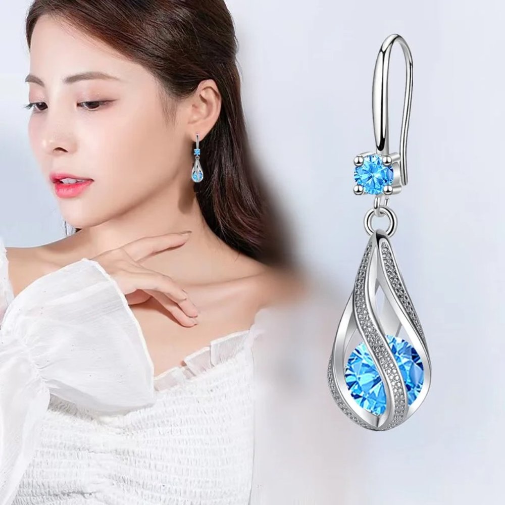 Gorgeous .925 Sterling Silver and Light Blue Water Drop Earrings - Picture 3 of 4